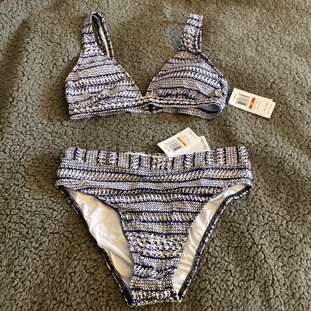 NWT Splendid bathing suit. Top size XS. Bottoms size small